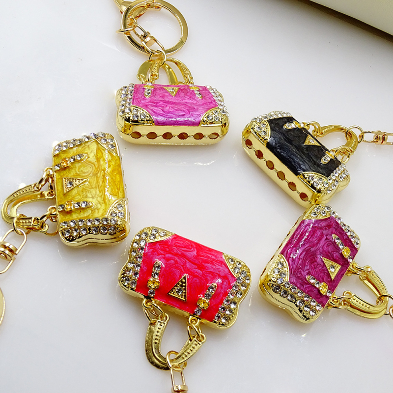 Uus ehtekoti ripats keskkonnakaitse sulamist inkrusteeritud teemantvärvi emailiga muaree käsitöö kingitus auto võtmehoidja