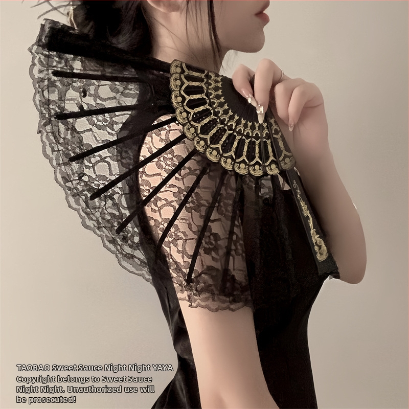 Nový čínsky retro čierny čipkovaný skladací vejár JK Lolita Hanfu Cheongsam vejár strapce starožitné fotografické rekvizity žena
