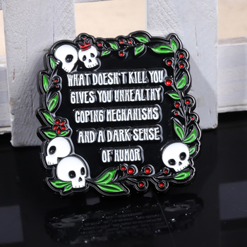 Halloweeni, határokon átnyúló legkelendőbb brossok, Ami nem öl meg, Koponya medálok, Kiegészítők, Betűs ruházat, Hátizsák kiegészítők