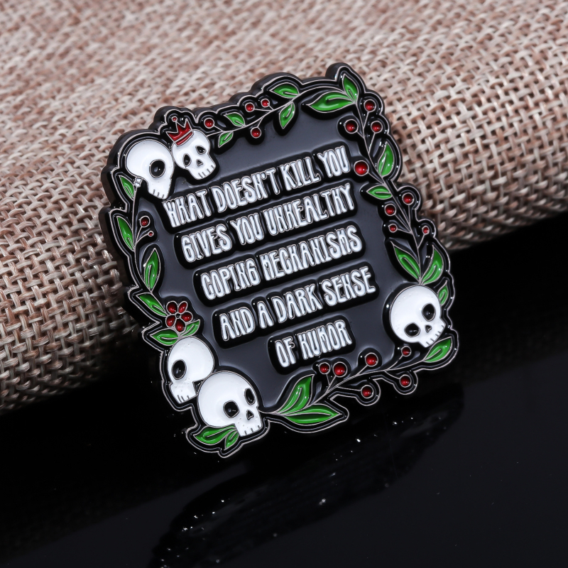 Halloweeni, határokon átnyúló legkelendőbb brossok, Ami nem öl meg, Koponya medálok, Kiegészítők, Betűs ruházat, Hátizsák kiegészítők