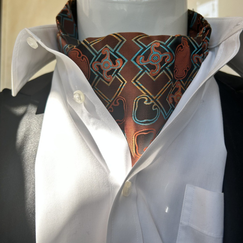 Vyriški marškiniai, laisvalaikio stiliaus, retro stiliaus, britiško stiliaus, šildantis rankšluostis, skirtas tiek kaklui, tiek ir kita.