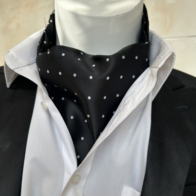 Vyriški marškiniai, laisvalaikio stiliaus, retro stiliaus, britiško stiliaus, šildantis rankšluostis, skirtas tiek kaklui, tiek ir kita.