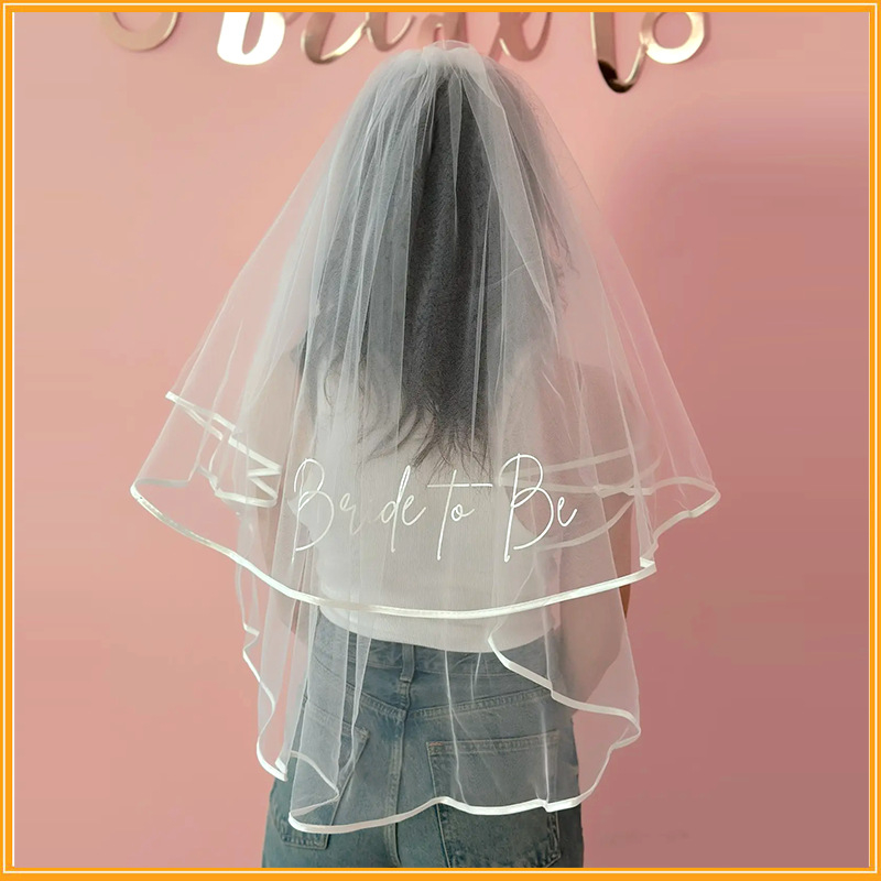 MENYASSZONY Menyasszonyi parti öv Hajfésű Lánykérés fátyol Menyasszonyi parti fotó Fejdísz öv Hajfésülő fátyol