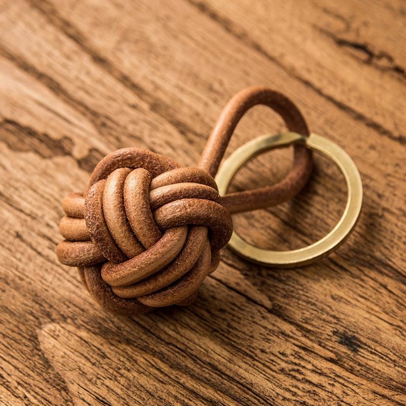 Marhabőr zsinórból szőtt gömb alakú kulcstartó, kreatív személyiség, egyszerű autós kulcstartó, férfi és női iskolatáska medál