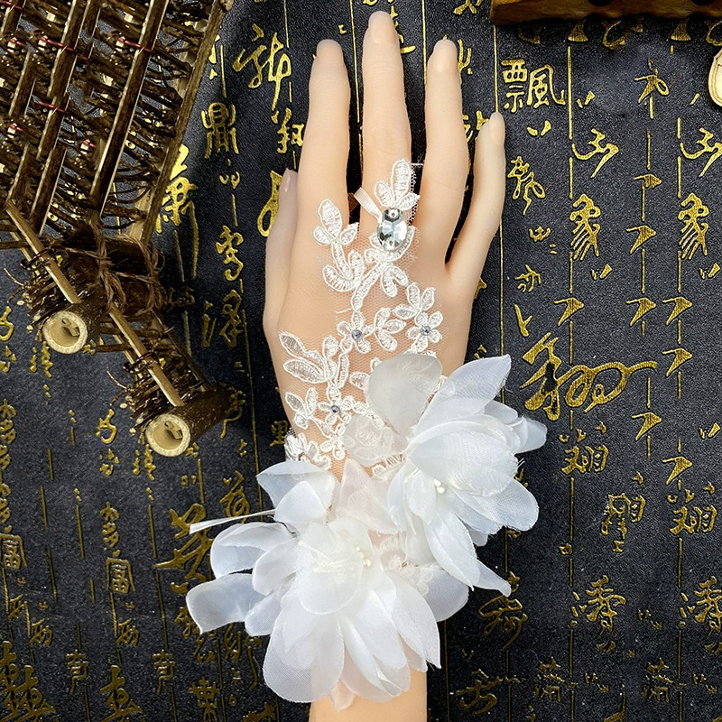 Nuotakos vestuvinė suknelė, dengianti ranką, gėlė, lolita, tuščiaviduriai deimantiniai nėriniai, vestuviniai trumpi aksesuarai, kabliuko formos pirštai