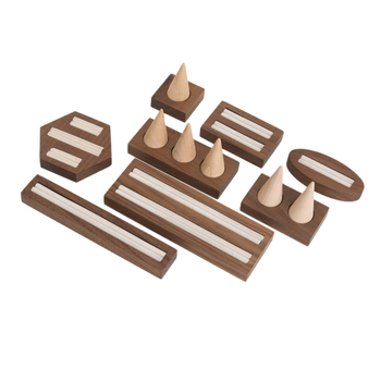 Mustast pähklist täispuidust sõrmuse vitriin, tipptasemel ehterõngaste ehete poe vitriin, fotorekvisiidid