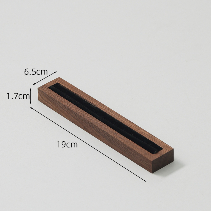 Mustast pähklist täispuidust sõrmuse vitriin, tipptasemel ehterõngaste ehete poe vitriin, fotorekvisiidid