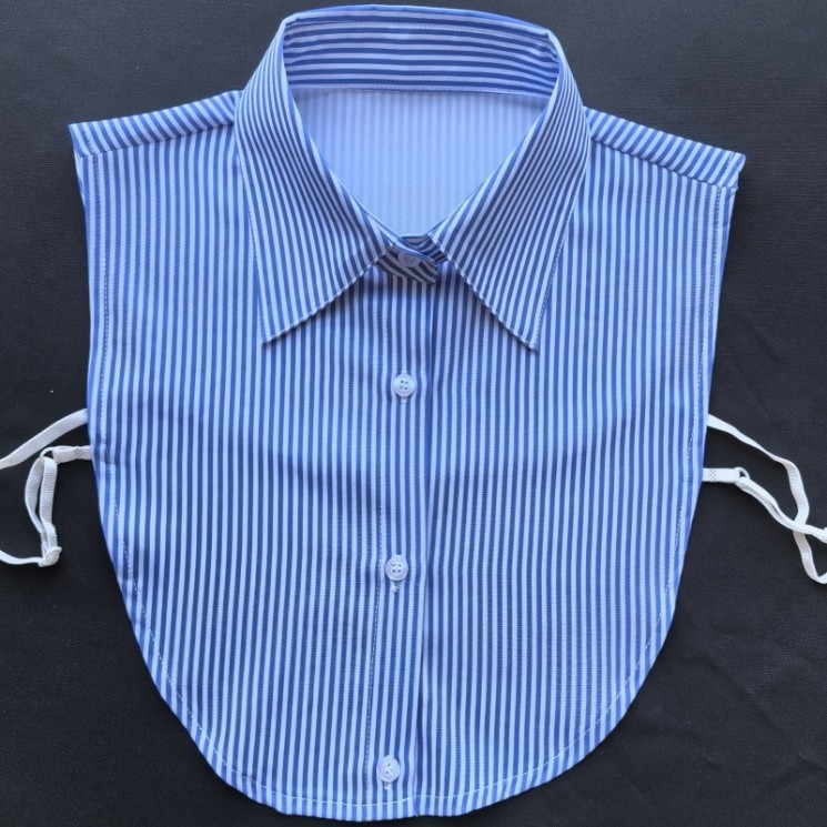 Új, mindenhez illő hamis nyakörv, fehér csíkos háttérrel, színnel, személyiséggel, kényelmes temperamentummal, hamis nyakörv, napi ingázós partira, napi viseletre