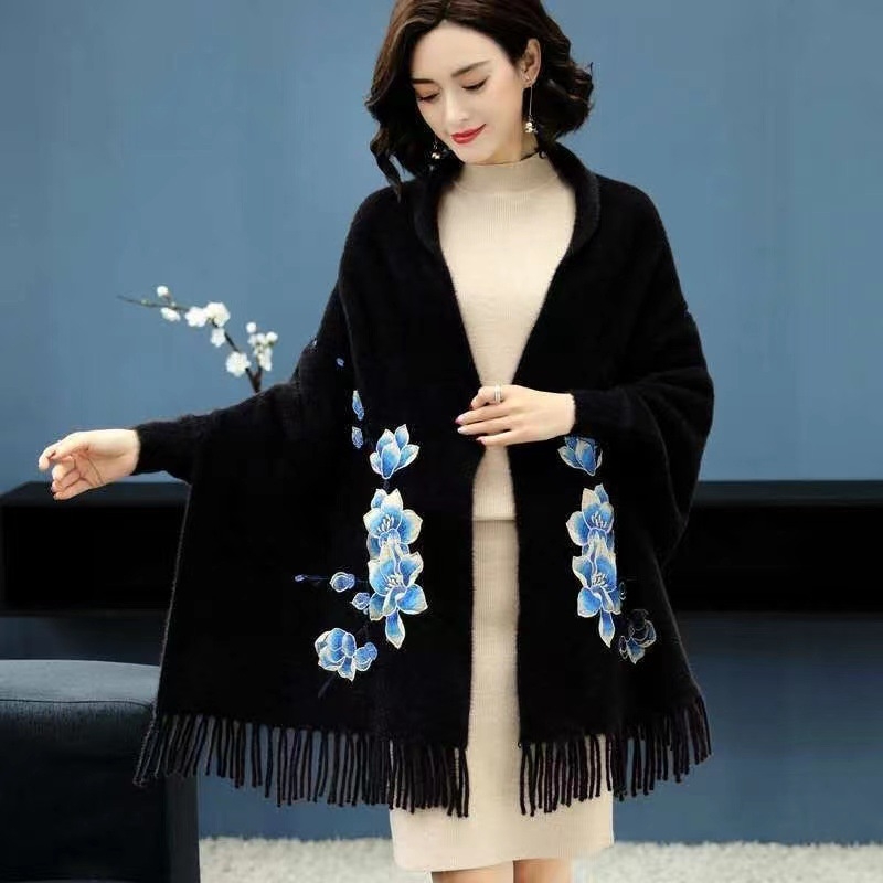 2025 Tavaszi és őszi nercbőr bársony női kötött kardigán kendő hímzett, középhosszú, bojtos köpeny, cheongsam meleg kabáttal kombinálva