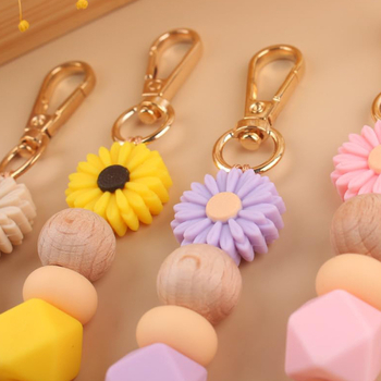 Uus käsitööna valminud silikoonist helmestega ripats-ehted, loominguline isetehtud koomiksikarikakrast ripats-võtmehoidja