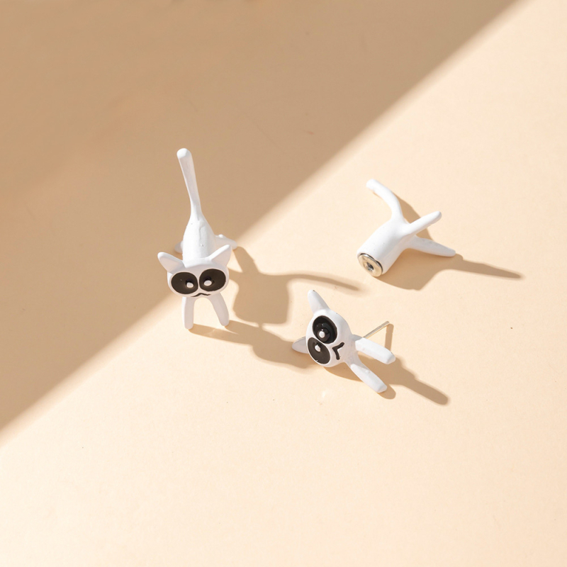 1 pár határon átnyúló rozsdamentes acél fülbevaló, háromdimenziós macska fülbevaló, rajzfilm fülbevaló