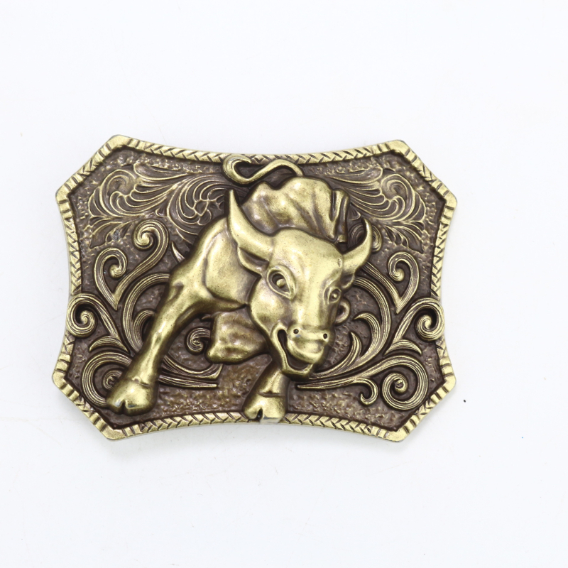 „Amazon Zinc West“ džinsinio diržo sagtis su penkiakampe žvaigžde ir europietiška bei amerikietiška vintažine diržo sagtimi