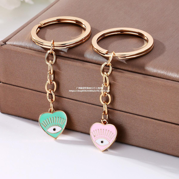 Piiriülene uue tüdruku südamekujuline armas pandlaga paarile riputatav koti ripats sulamist õlitilgaga magnetiline pandla