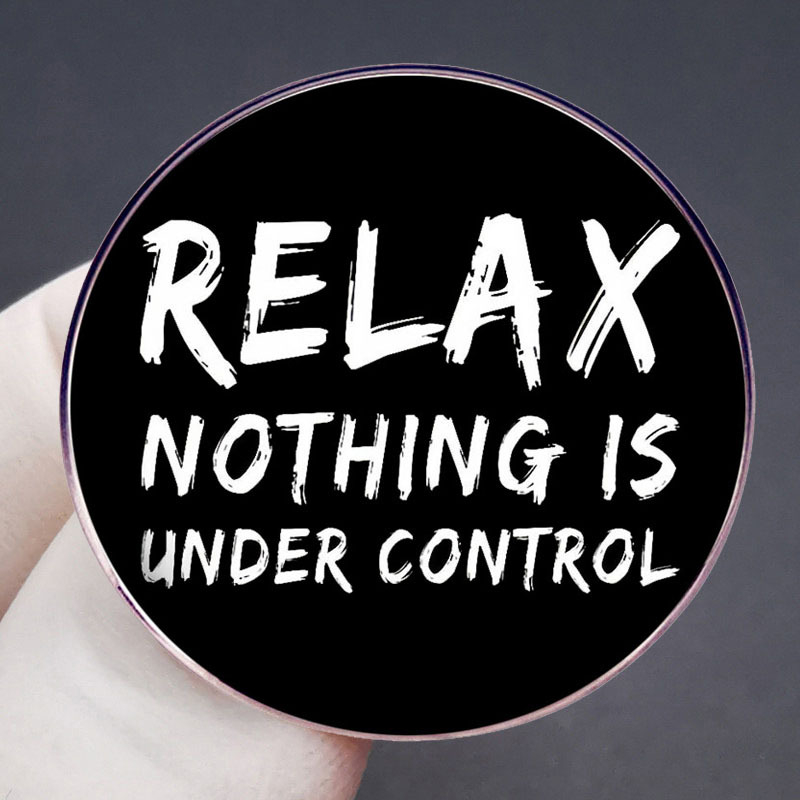 Atsipalaiduokite kontroliuojamai Sagė Juokinga angliška segtuko ženkliukas Metalo lydinio ženkliukų aksesuarai