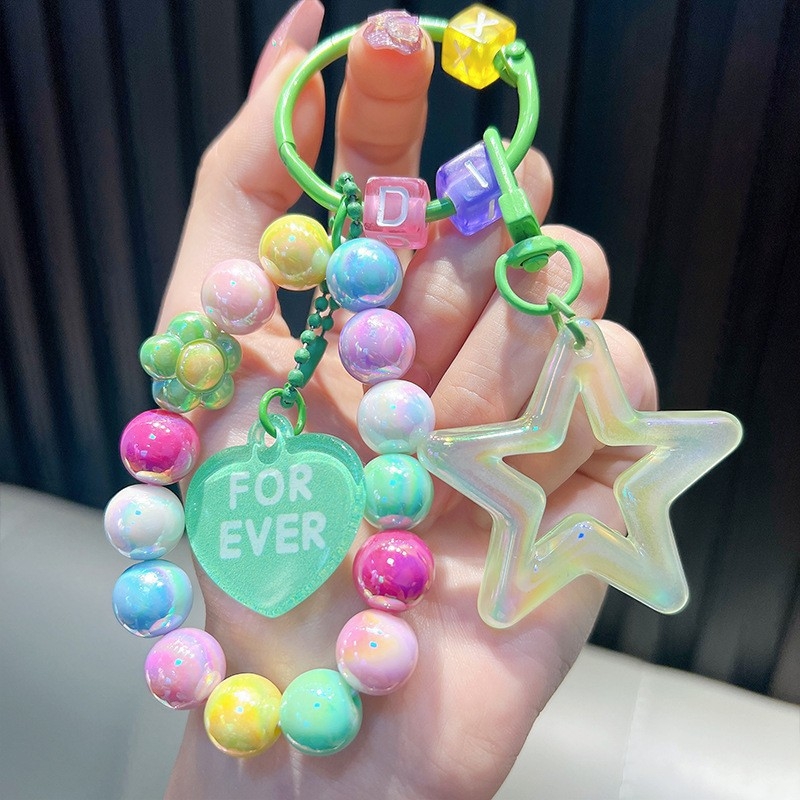 Gyöngyös ülő medve kulcstartó medál, gyönyörű akril táskába akasztható autós kulcstartó, kis ajándék, nagykereskedelem