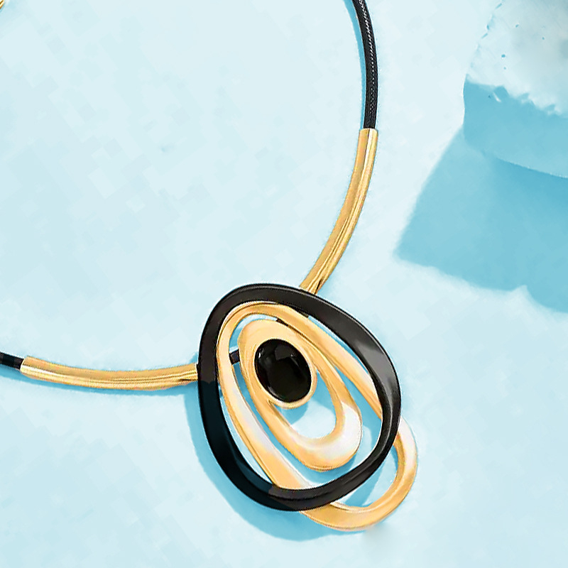 Retro gredzena ovāla kulona kaklarota, Eiropas un Amerikas modes šarms, radošas, izsmalcinātas, pārspīlētas rotaslietas