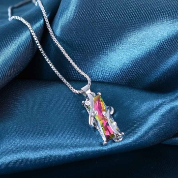 Νέο εκθαμβωτικό πολύχρωμο τετράγωνο κολιέ από πέτρα, δημιουργικό, μοντέρνο κολιέ με προσωπικότητα και ανύψωση Unisex