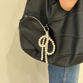 Κορεάτικη τσάντα μπρελόκ REINA East Gate με πλεγμένο μαργαριτάρι και κόμπο πεταλούδας, φούντα, αξεσουάρ γοητείας, ευέλικτο