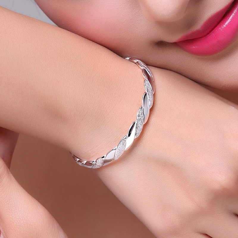 Tkana narukvica s otvorenim dizajnom, lagana luksuzna, temperamentna, jednostavna za svakodnevnu upotrebu, stil Jokera, ženska, moderna, za djevojku