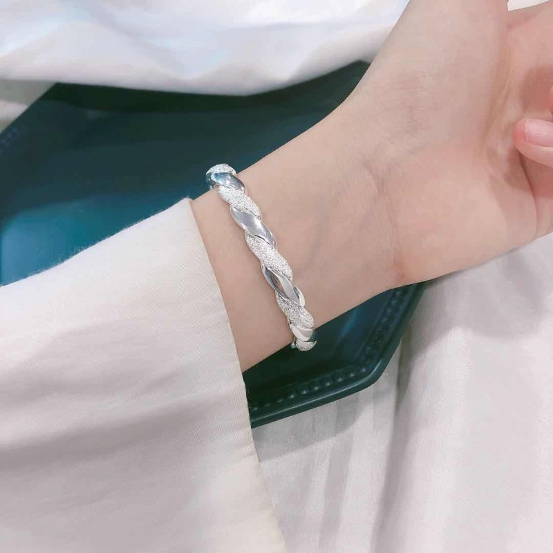 Tkana narukvica s otvorenim dizajnom, lagana luksuzna, temperamentna, jednostavna za svakodnevnu upotrebu, stil Jokera, ženska, moderna, za djevojku