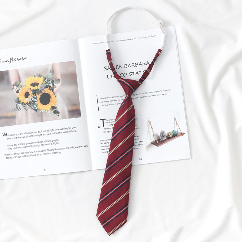 Vyno raudonumo mėlynai dryžuotas japoniško stiliaus marškinių formos kaklaraištis, moteriškas, peteliškės spalvos, be rankų, DK aksesuarai