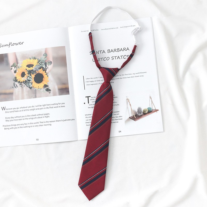 Vyno raudonumo mėlynai dryžuotas japoniško stiliaus marškinių formos kaklaraištis, moteriškas, peteliškės spalvos, be rankų, DK aksesuarai