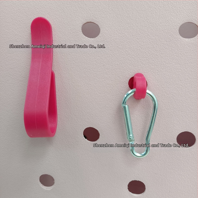 „Amazon“ populiarūs „Bog Accessories“ trijų dalių kabliukų komplektas su karabinu, grybo formos sagtimi, sagties skylute, krepšio aksesuarai, pakabukas