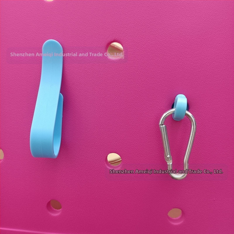 „Amazon“ populiarūs „Bog Accessories“ trijų dalių kabliukų komplektas su karabinu, grybo formos sagtimi, sagties skylute, krepšio aksesuarai, pakabukas