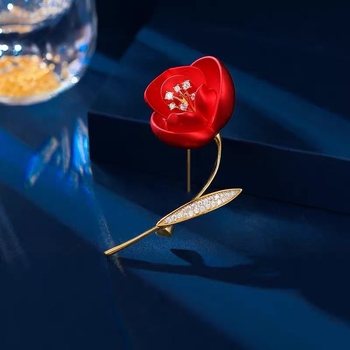 Червена цветна брошка дизайн ниша костюм Cheongsam аксесоари китайски стил висок клас дамска персонализирана брошка корсаж за жени