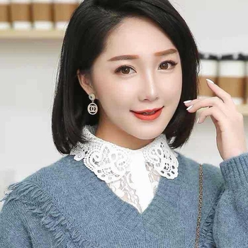 Žieminis apatinis kostiumas su raukiniais, vienspalvis, oficialus baltas megztinis su dirbtine apykakle