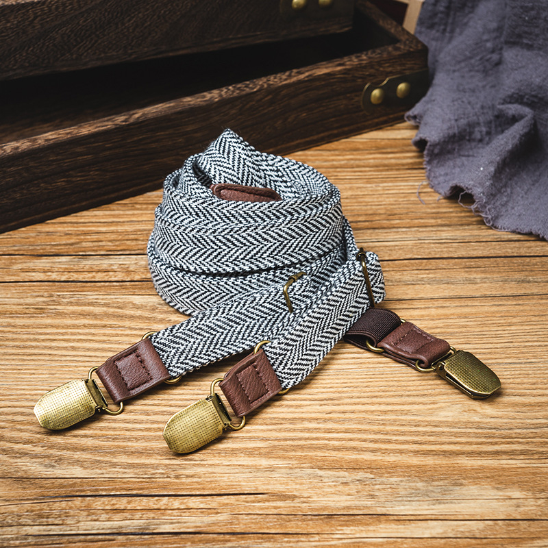 Nostalgiškas neslystantis medžiaginis diržas su trimis segtukais, tvirtos petnešos, unisex stiliaus storulių stiliaus, elastinės kelnių petnešos.