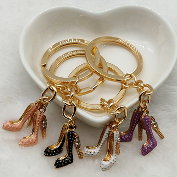 Ευρωπαϊκή και αμερικανική νέα τάση μόδας Κόκκινα και μπλε ψηλοτάκουνα μπρελόκ τσάντα αξεσουάρ κλειδιών στολίδια