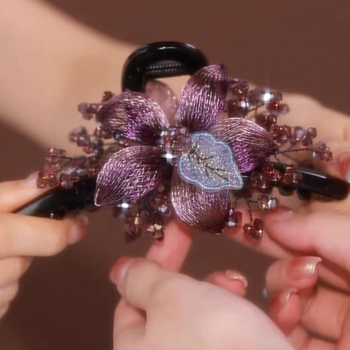 Kerge luksuslik retrohõõrdjas naiste vasktraadist käsitsi kootud kahepoolne elegantne lilleklamber, elegantne juukseklamber, peakate