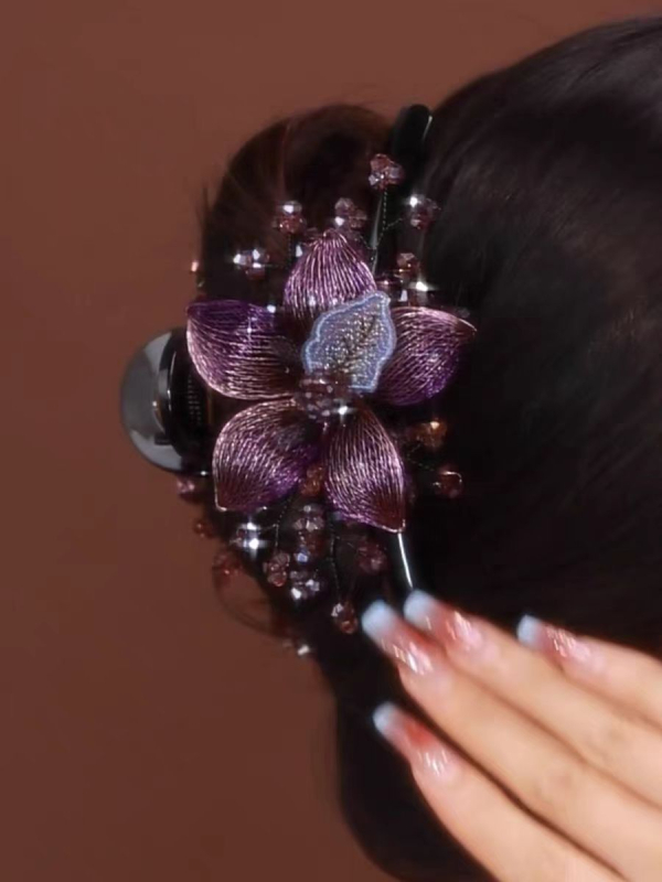 Kerge luksuslik retrohõõrdjas naiste vasktraadist käsitsi kootud kahepoolne elegantne lilleklamber, elegantne juukseklamber, peakate