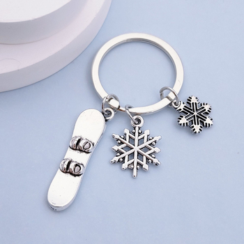 Ευρωπαϊκή και αμερικανική μόδα χιονοδρομία αθλητές snowboarding νιφάδα χιονιού χειμώνα μπρελόκ