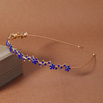 Γυναικεία καπέλα με πολύχρωμα στρας από κράμα αλουμινίου σε πολύ χαμηλές τιμές, καλοκαιρινά, σε πολύ καλές τιμές. Απευθείας πωλήσεις από το εργοστάσιο.