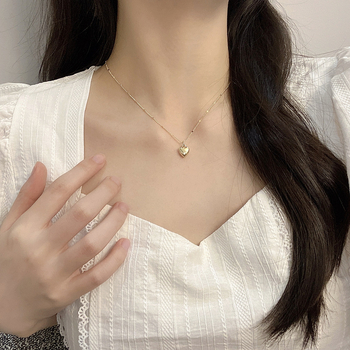 Meilės vėrinys 2023 m. naujas internetinis įžymybių raktikaulio grandinėlės šviesus prabangus persikinės širdies nišos dizaino asmenybės temperamento vėrinys moterims