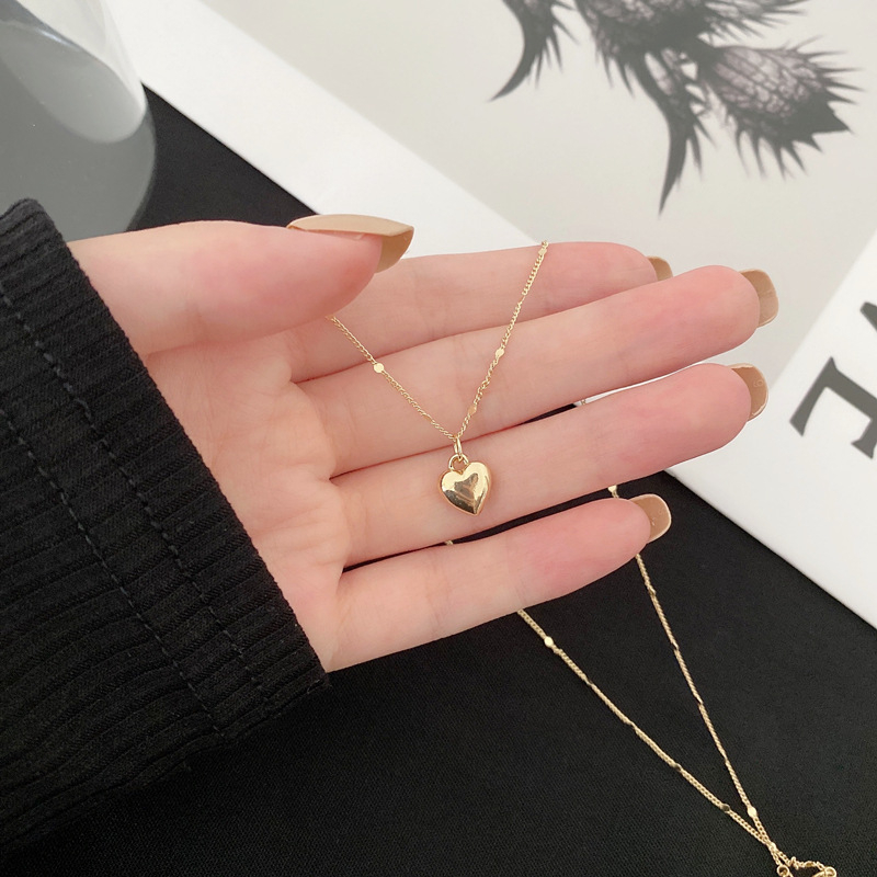 Meilės vėrinys 2023 m. naujas internetinis įžymybių raktikaulio grandinėlės šviesus prabangus persikinės širdies nišos dizaino asmenybės temperamento vėrinys moterims