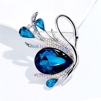 Lengva prabangi gulbės sagė, kūrybinga, aukščiausios klasės, jausmingo temperamento, deimantiniai smeigtukai, nišinio dizaino drabužių aksesuarai, didmeninės dovanos