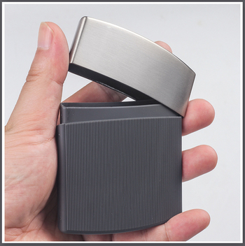 10 τεμάχια μεταλλικό δανέζικο κουτί τσιγάρων εξαιρετικά λεπτό φορητό από ανοξείδωτο ατσάλι ανδρικό δημιουργικό κουτί τσιγάρων χονδρικής πώλησης τσιγάρων