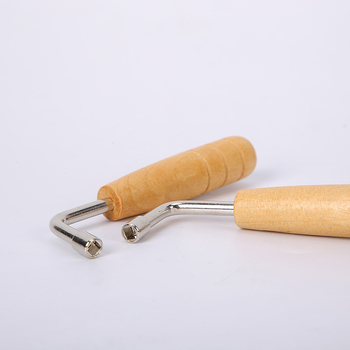 Laiya klaveri helikõrguse reguleerimise võti häälestamisvõti lüüra väike lüüra häälestamisvarras