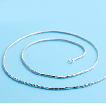 Ιαπωνικά και Κορεατικά απλά κοσμήματα οκταγωνική αλυσίδα φιδιού από κόκαλο ασημένιο κολιέ S925 αξεσουάρ Joker στρογγυλή αλυσίδα φιδιού ασημένια κοσμήματα χονδρικής