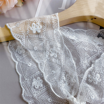 Нов пасторален стил бродирана фалшива яка, тънка универсална дантелена кукла, фалшива яка, цвете, малък шал, производител на едро