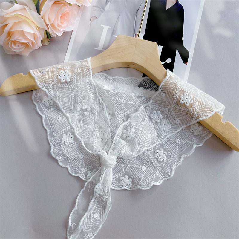 Naujas pastoracinio stiliaus siuvinėtas netikras apykaklis plonas universalus nėriniuotas lėlės netikras apykaklis gėlė mažas skara gamintojas didmeninė prekyba