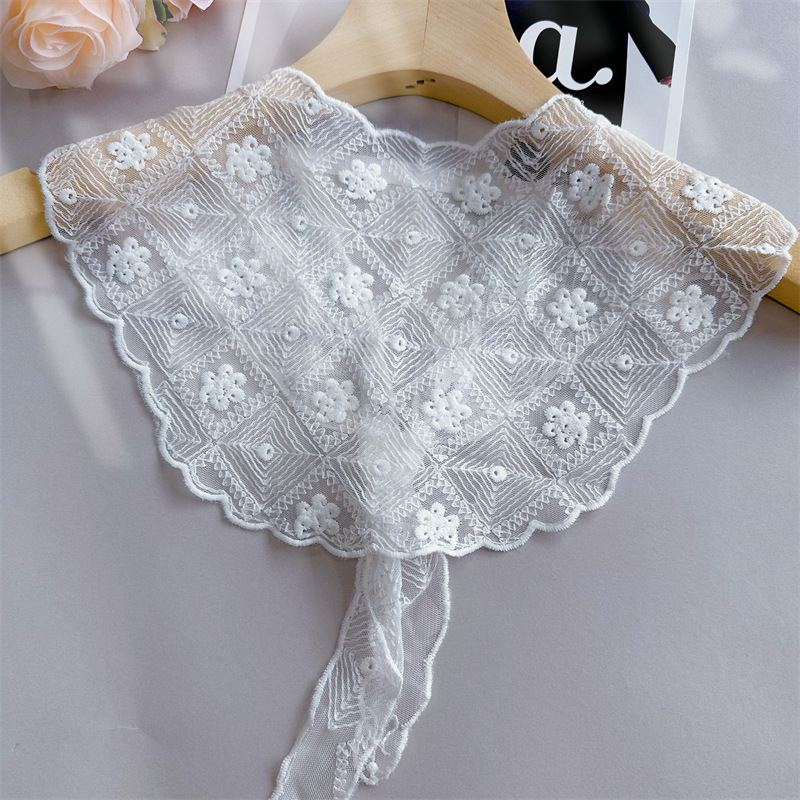 Naujas pastoracinio stiliaus siuvinėtas netikras apykaklis plonas universalus nėriniuotas lėlės netikras apykaklis gėlė mažas skara gamintojas didmeninė prekyba