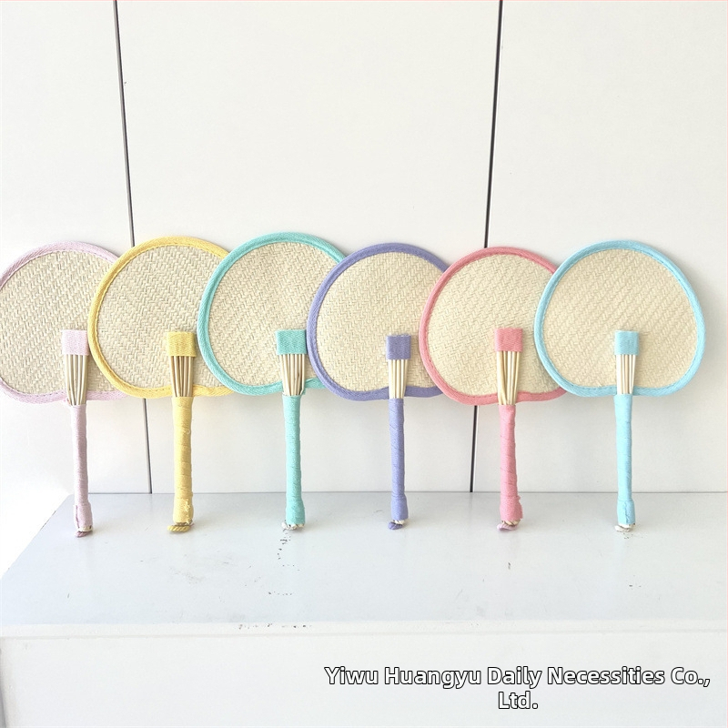 Допаминов фен стил момичешко сърце малка червена книжка същия стил летен сламен вентилатор от пшенично стъбло преносим ръчен вентилатор сладък