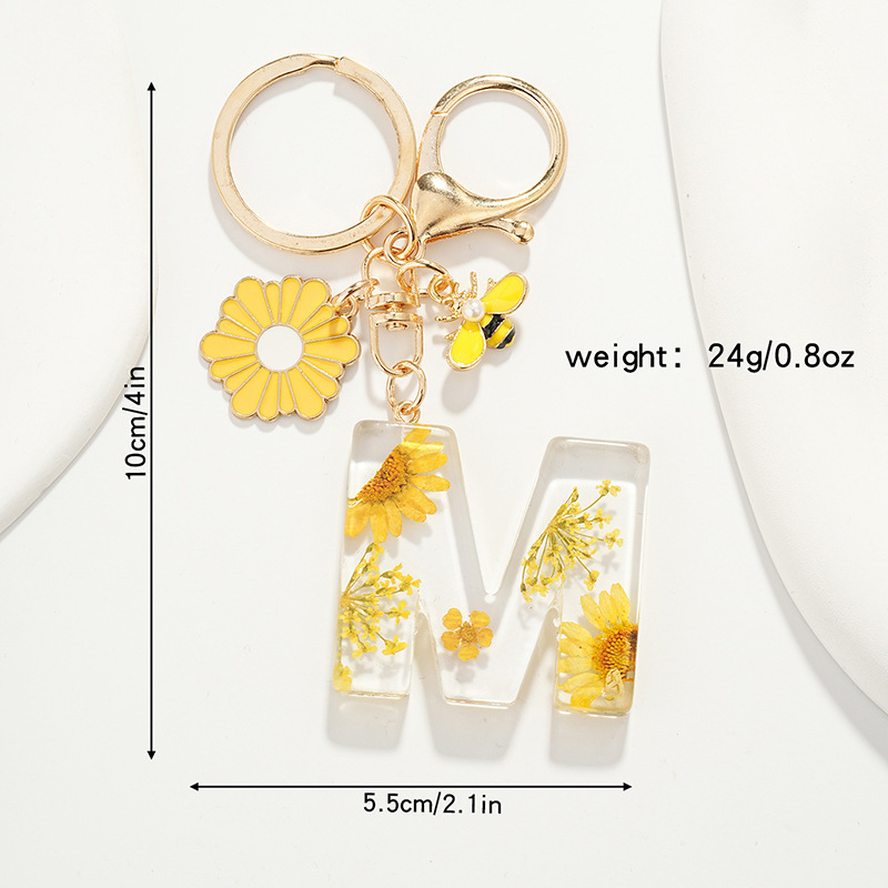 Raktų pakabukas su maža ramunėlių raide, naujas, kutais, geltona chrizantema, džiovinta gėlė, raktų pakabukas, mokyklinė kuprinė