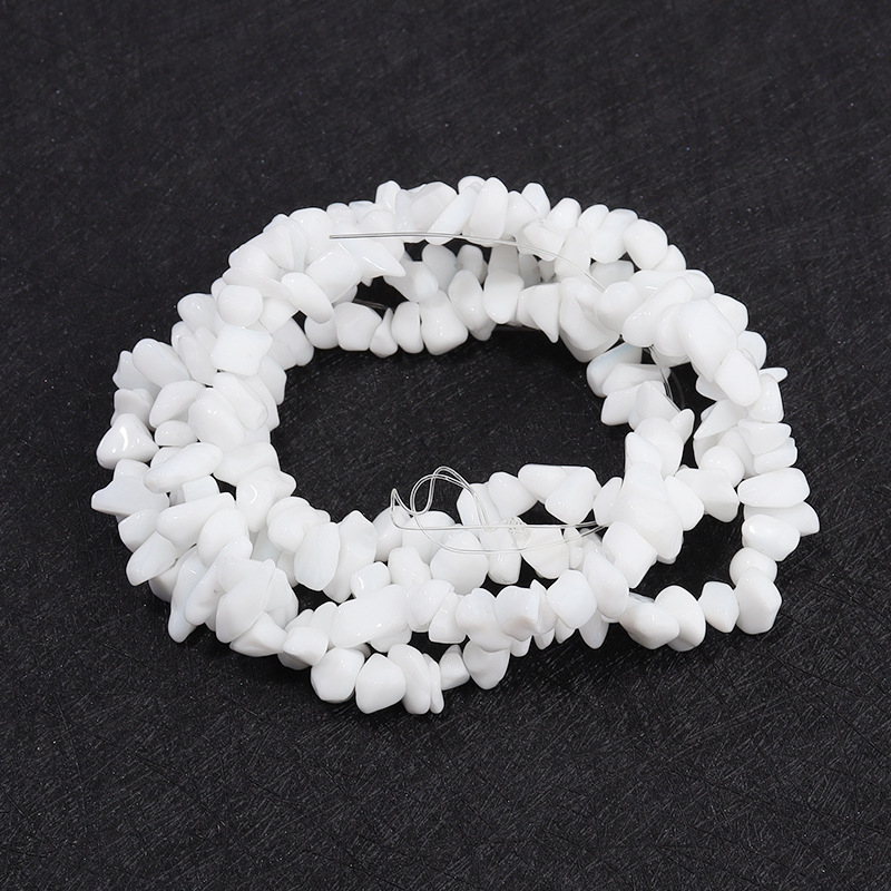 Ebakorrapärase kruusaga valgest kristall-agaadist helmestega poolvalmis lahtised helmed isetehtud ehted aksessuaarid käevõru looduskivist helmed