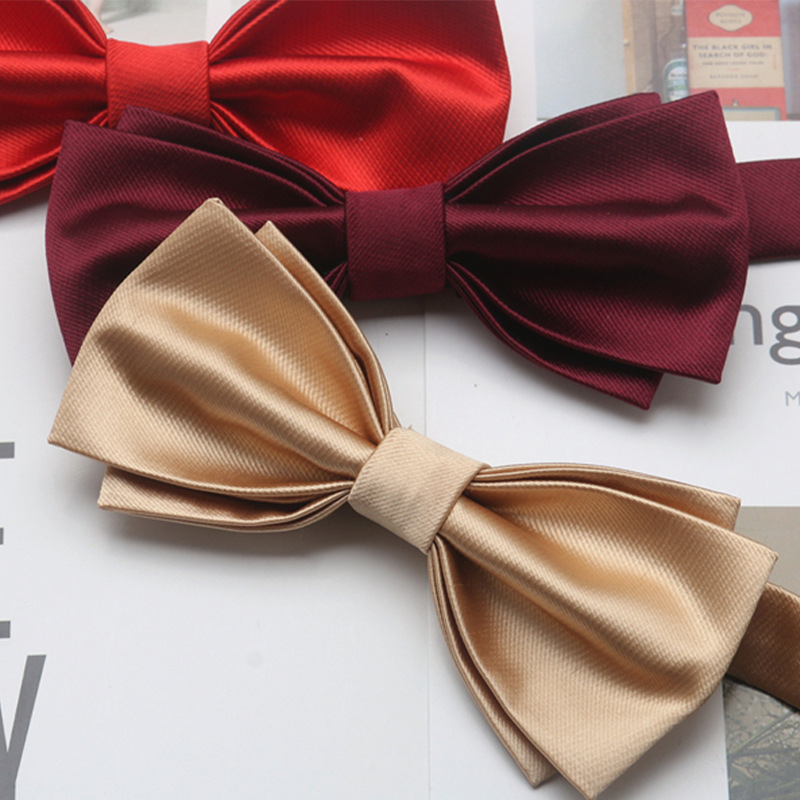 Kasdienis madingas profesionalus kostiumas, peteliškė, vyriška dalykinė suknelė, vestuvinė pokylių suknelė, pabrolys, džentelmeno peteliškė