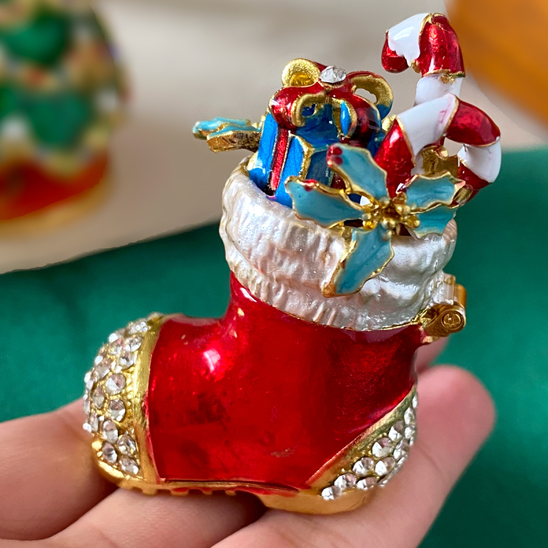 ♡ ♡ Коледен подарък Елха Снежен човек Декорация за дома Настолни орнаменти Японска ръчно изработена скулптура Износ Емайл